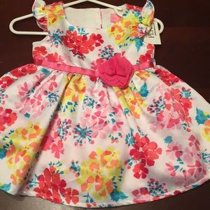 Floral Dress size 6-9 mon